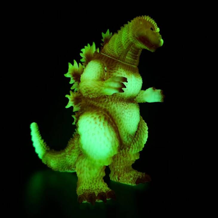 3D4K HiReD #35 Colourway Blaze Super Glow - Image 9