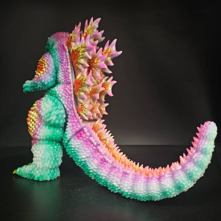 3D4K HiReD Giant #3 Colourway Old Skool Super Glow - Image 3