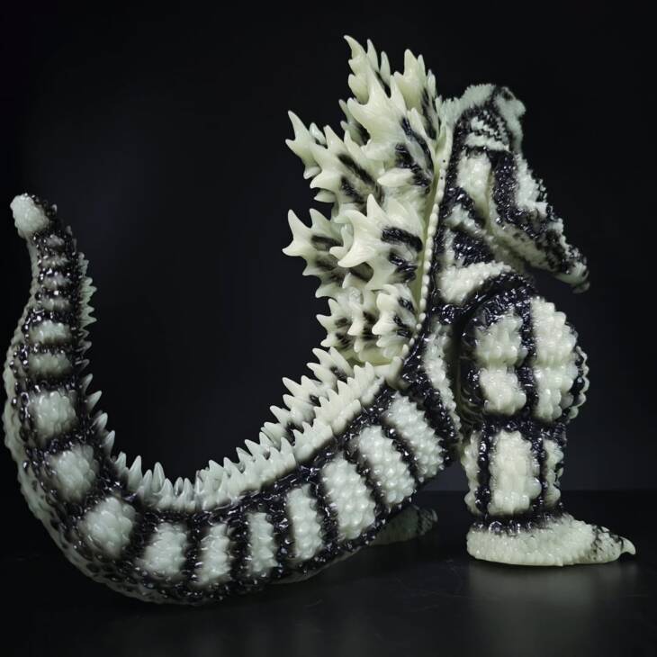 3D4K HiReD Howling Giant #3 Colourway Skellinton Super Glow - Image 4