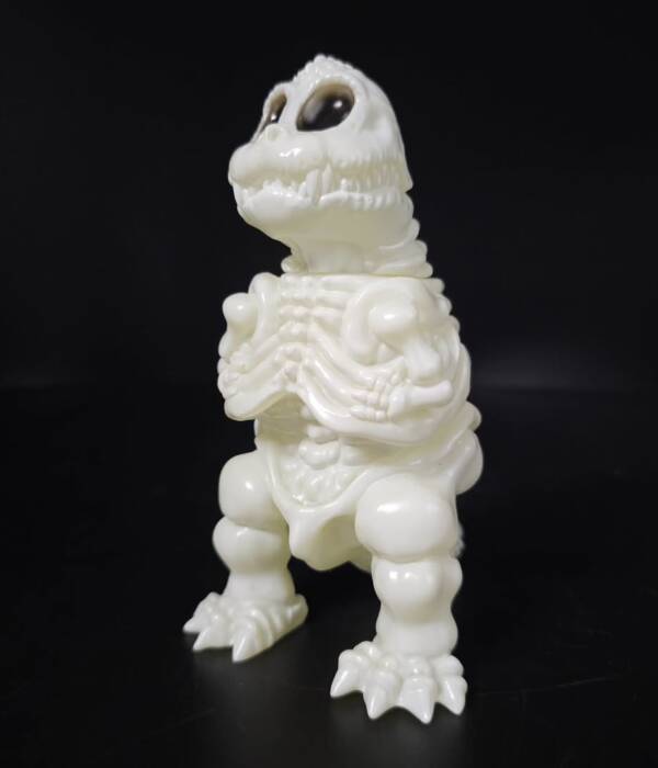Baby Bones #6 Colourway Casper Super Glow