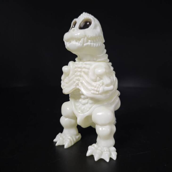Baby Bones #6 Colourway Casper Super Glow