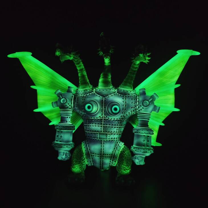 Baby Looong #8 Colourway Darklight Super Glow - Image 7
