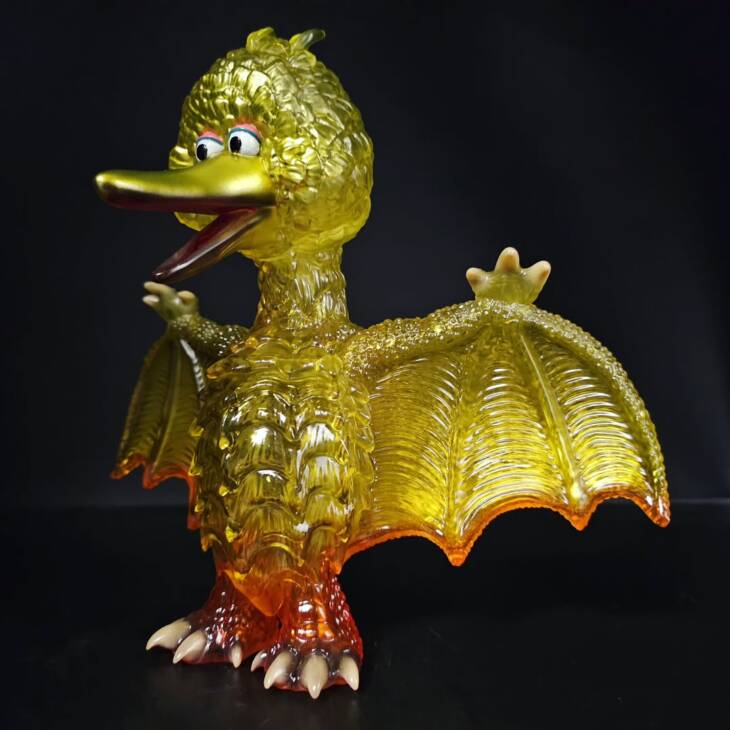 Big RoBird #1 Colourway Gold - Image 2