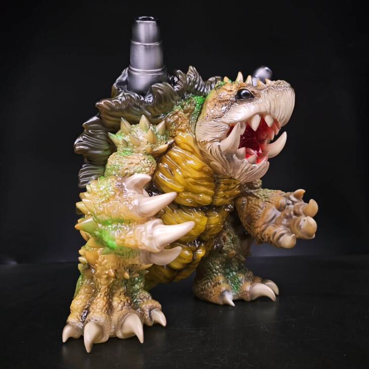 Game Blaster #3 Colourway Swamp Thing Super Glow - Image 6