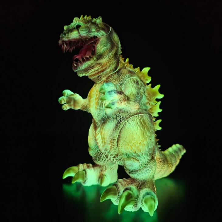 Kaiju Rex #2 Colourway Lithium Super Glow - Image 7