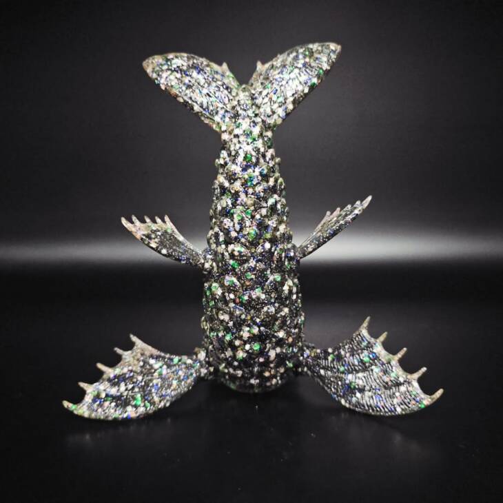 KaijuKarp Kuroshachi Glitter - Image 4
