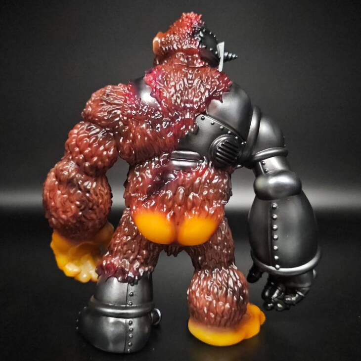 MechKong Imposter #18 Colourway Kong Super Glow - Image 4