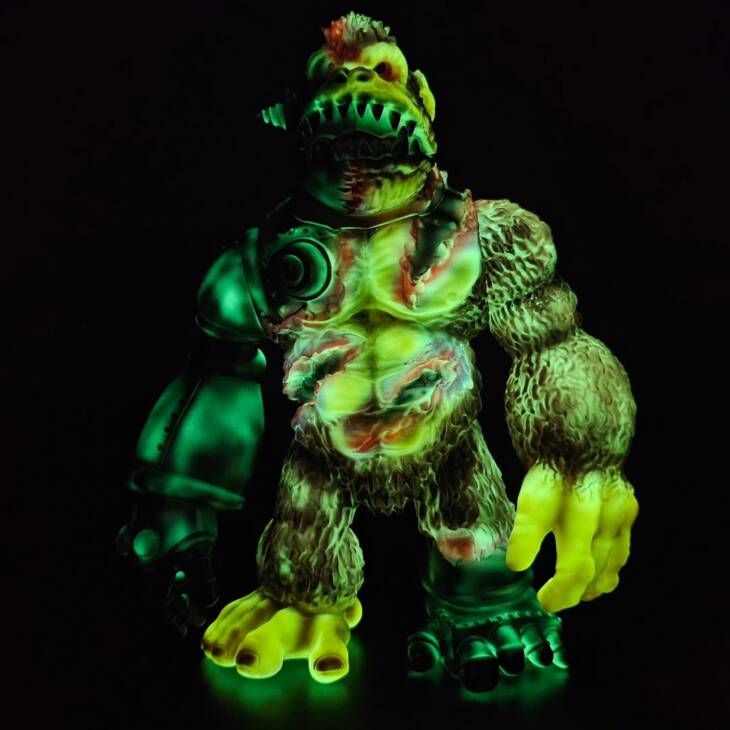 MechKong Imposter #18 Colourway Kong Super Glow - Image 7