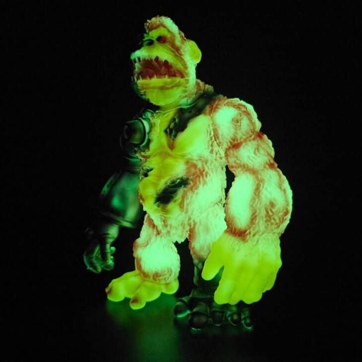 MechKong Imposter #20 Colourway Infernape Super Glow - Image 8