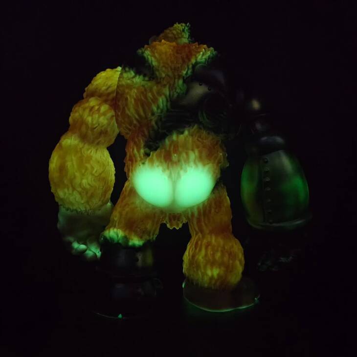 MechKong Imposter #3 Colourway Skar Super Glow - Image 10
