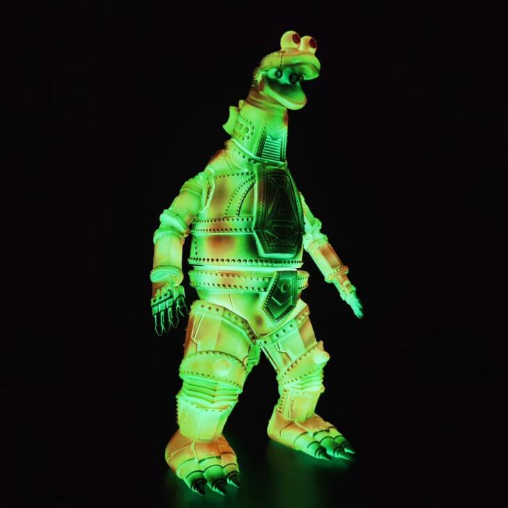Mecha Cookielah #15 Colourway Red Hot Super Glow - Image 10