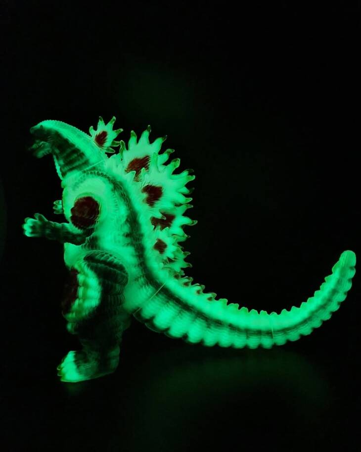Shin Desu Double Dip Super Glow Colourway - Image 8