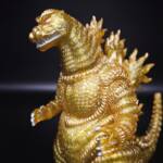 Shin Desu Golden Dragon Glitter - Image 7
