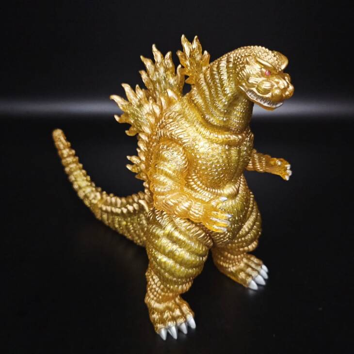 Shin Desu Golden Dragon Glitter - Image 10