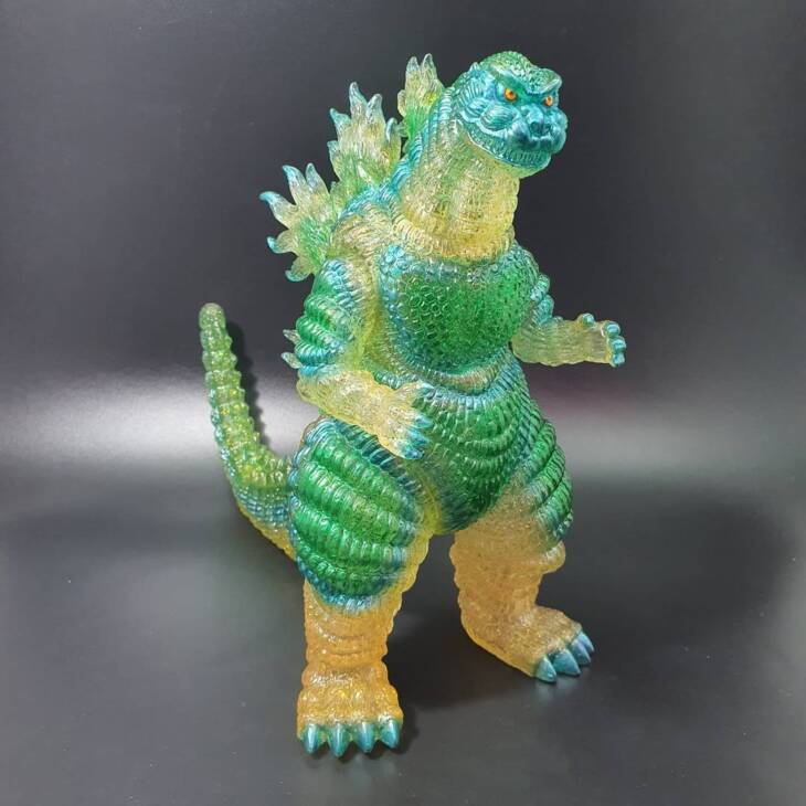 Shin Desu Hulk Gold Glitter Fade
