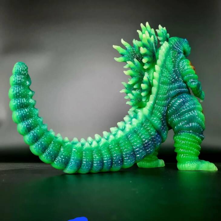 Shin Desu Mutant Green Super Glow - Image 4