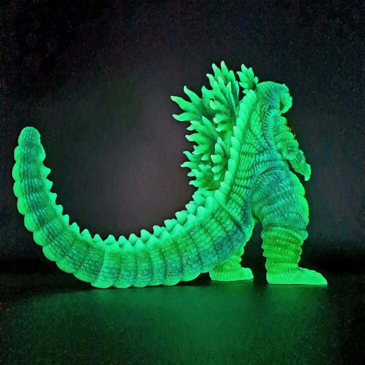 Shin Desu Mutant Green Super Glow - Image 8