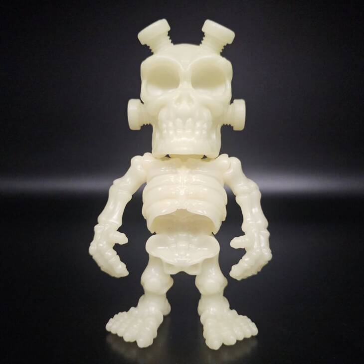 Skull Bolt Kid Eerie Glow Blank