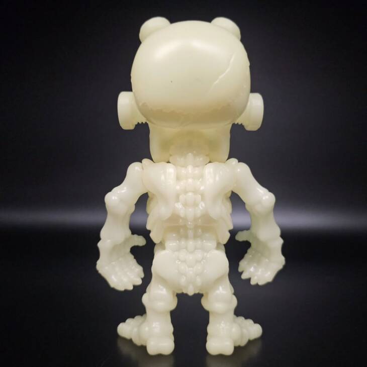 Skull Bolt Kid Eerie Glow Blank - Image 4