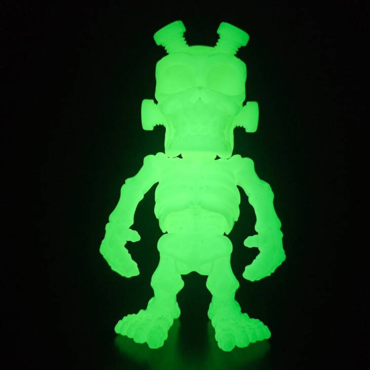 Skull Bolt Kid Eerie Glow Blank - Image 7