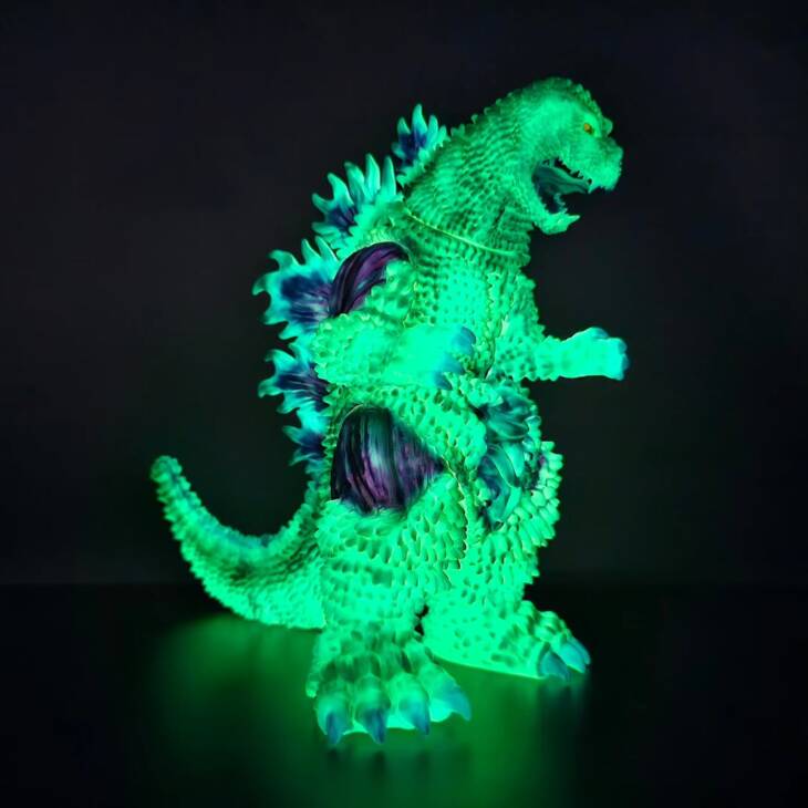 Zombielah #21 Colourway SulfhemoglobinbSuper Glow - Image 10