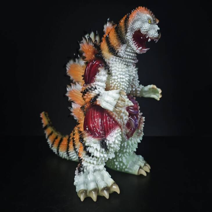 Zombielah #38 Colourway Hobbes Super Glow - Image 6