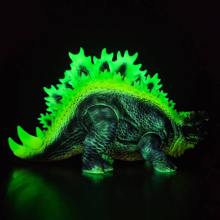 DinoKaiju Stego #2 Colourway: Dark Star Super Glow - Image 10