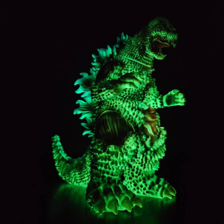 Zombielah #57 Colourway: Stalker Super Glow - Image 9