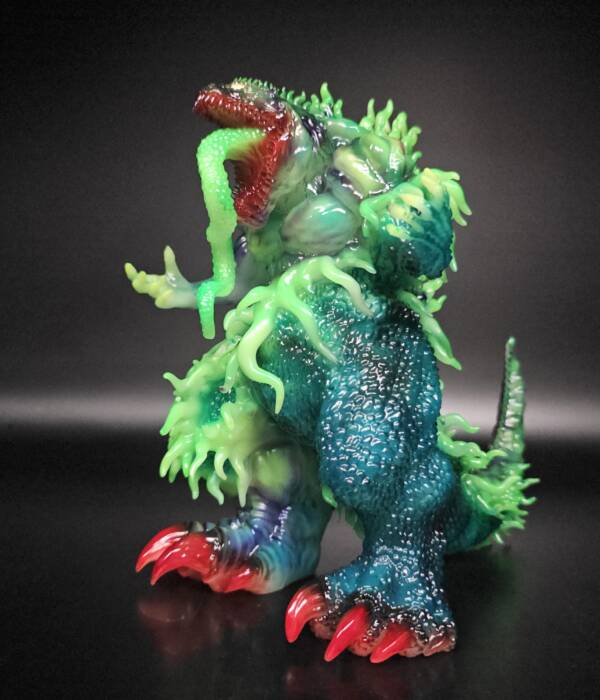 Venolah #35 Colourway: Uranium Super Glow