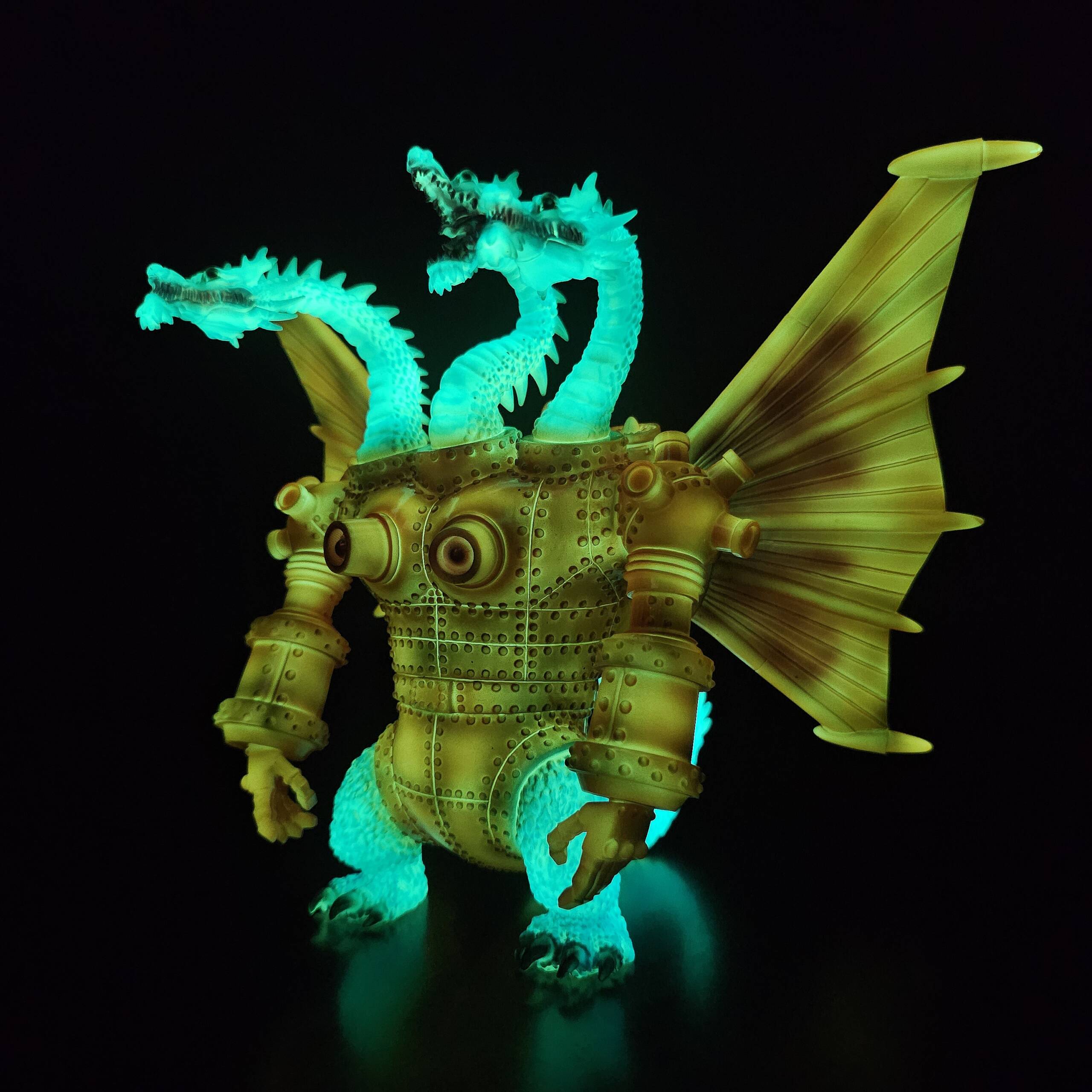 Baby Loong #14 Colourway: Alien Super Glow! - Image 8