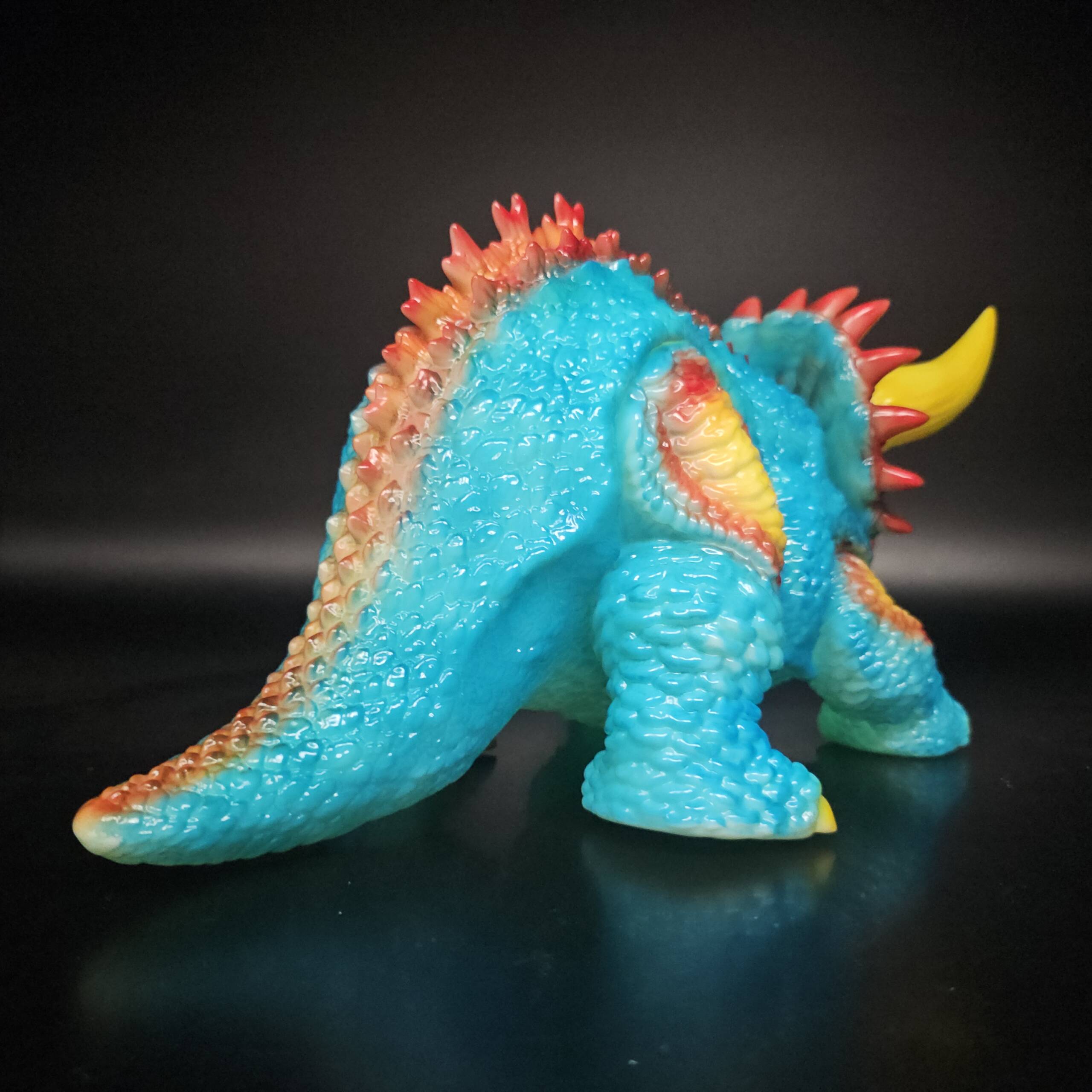 DinoKaiju Trike #10 Colourway: Infra Super Glow! - Image 9