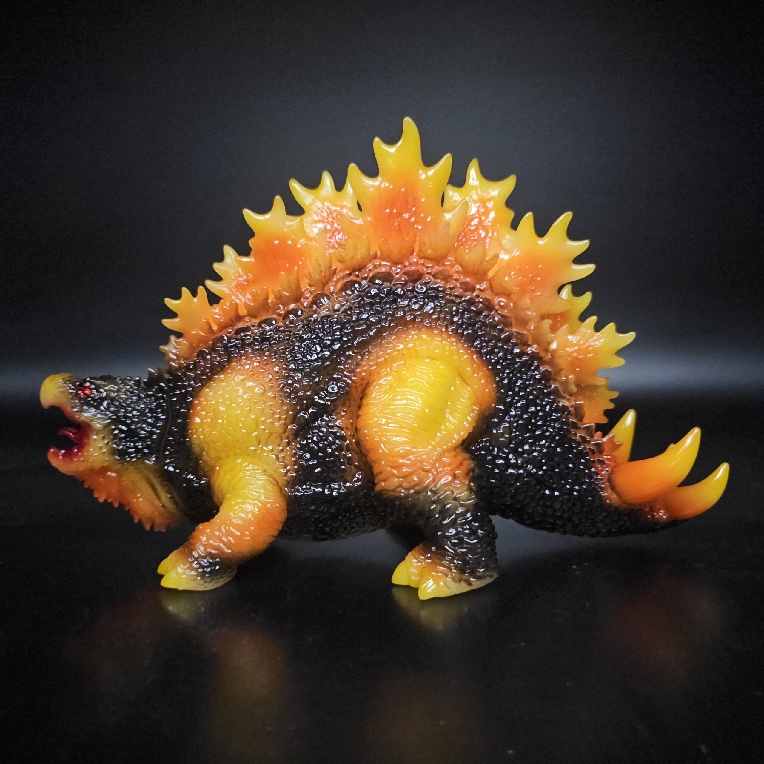DinoKaiju Stego #9 Colourway: Burning Super Glow! - Image 3