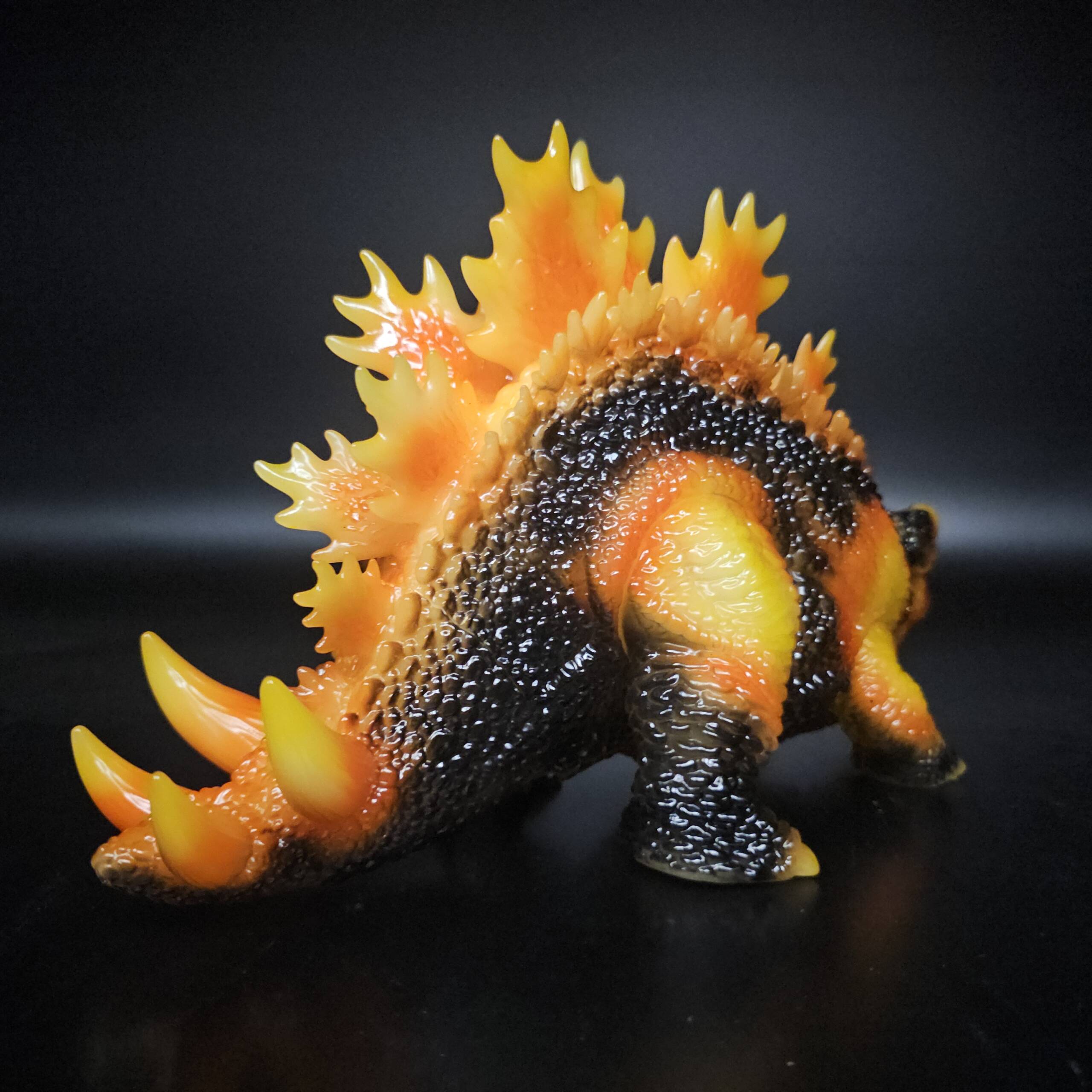 DinoKaiju Stego #9 Colourway: Burning Super Glow! - Image 5