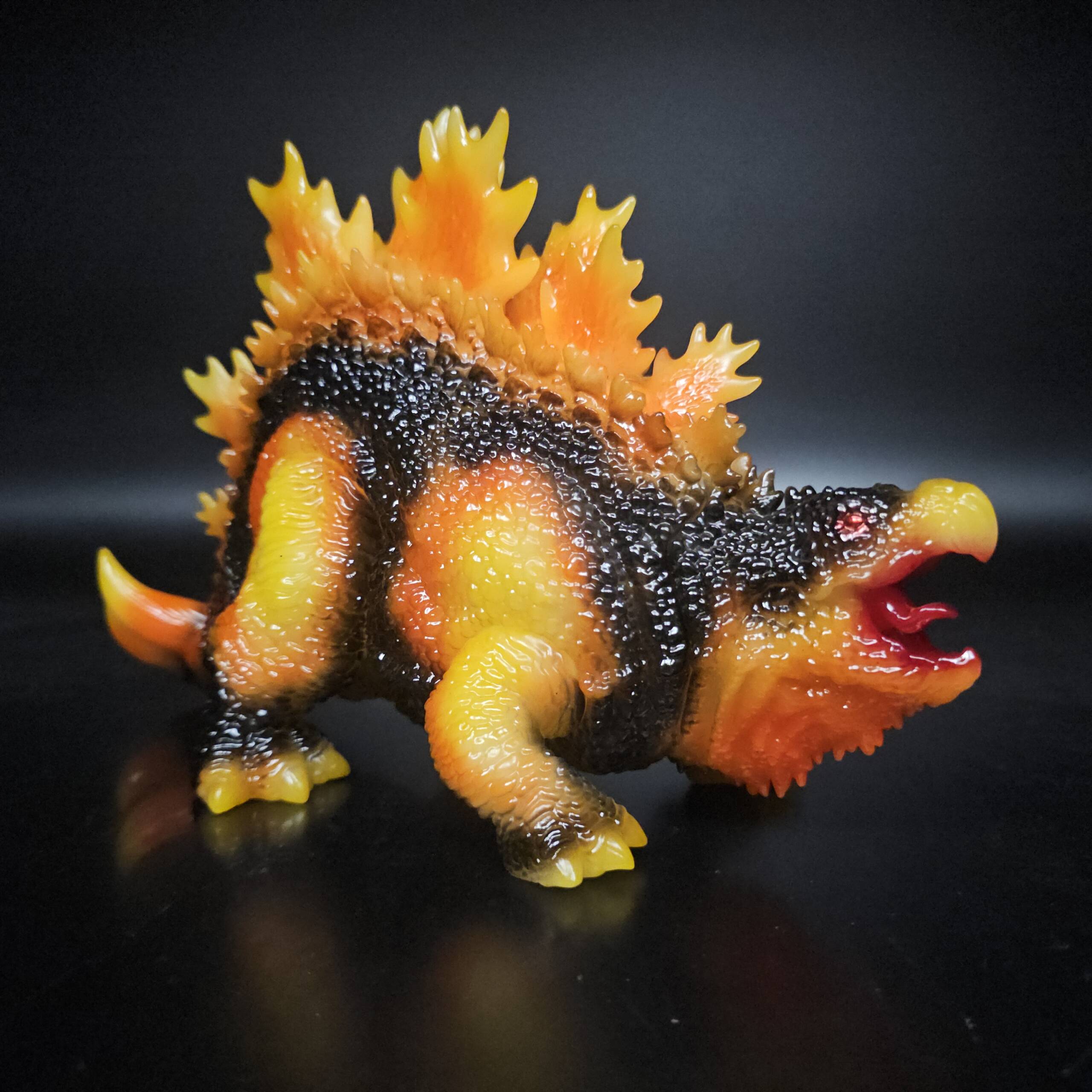 DinoKaiju Stego #9 Colourway: Burning Super Glow! - Image 7