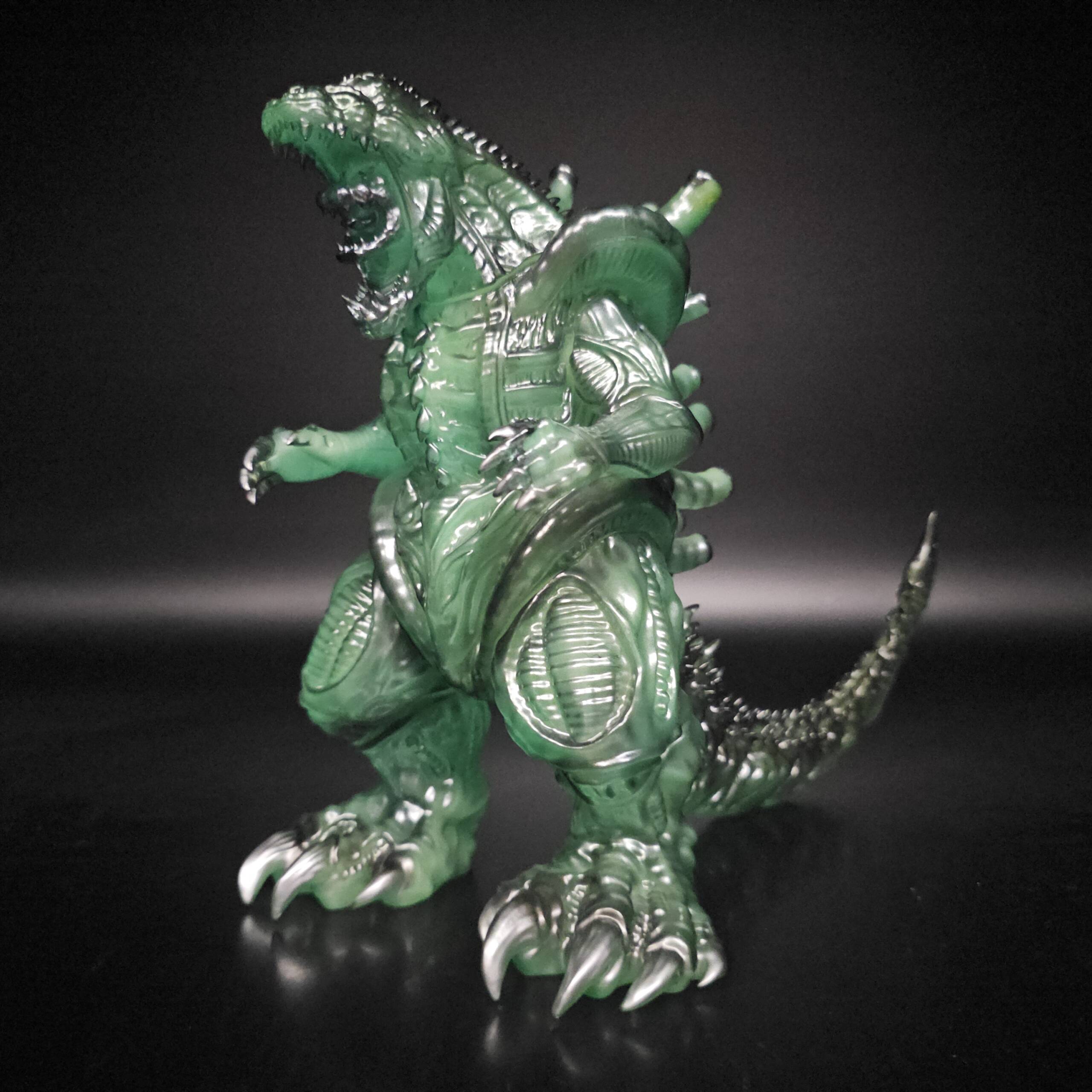Xenolah #42 Colourway: Phantasm Super Glow!