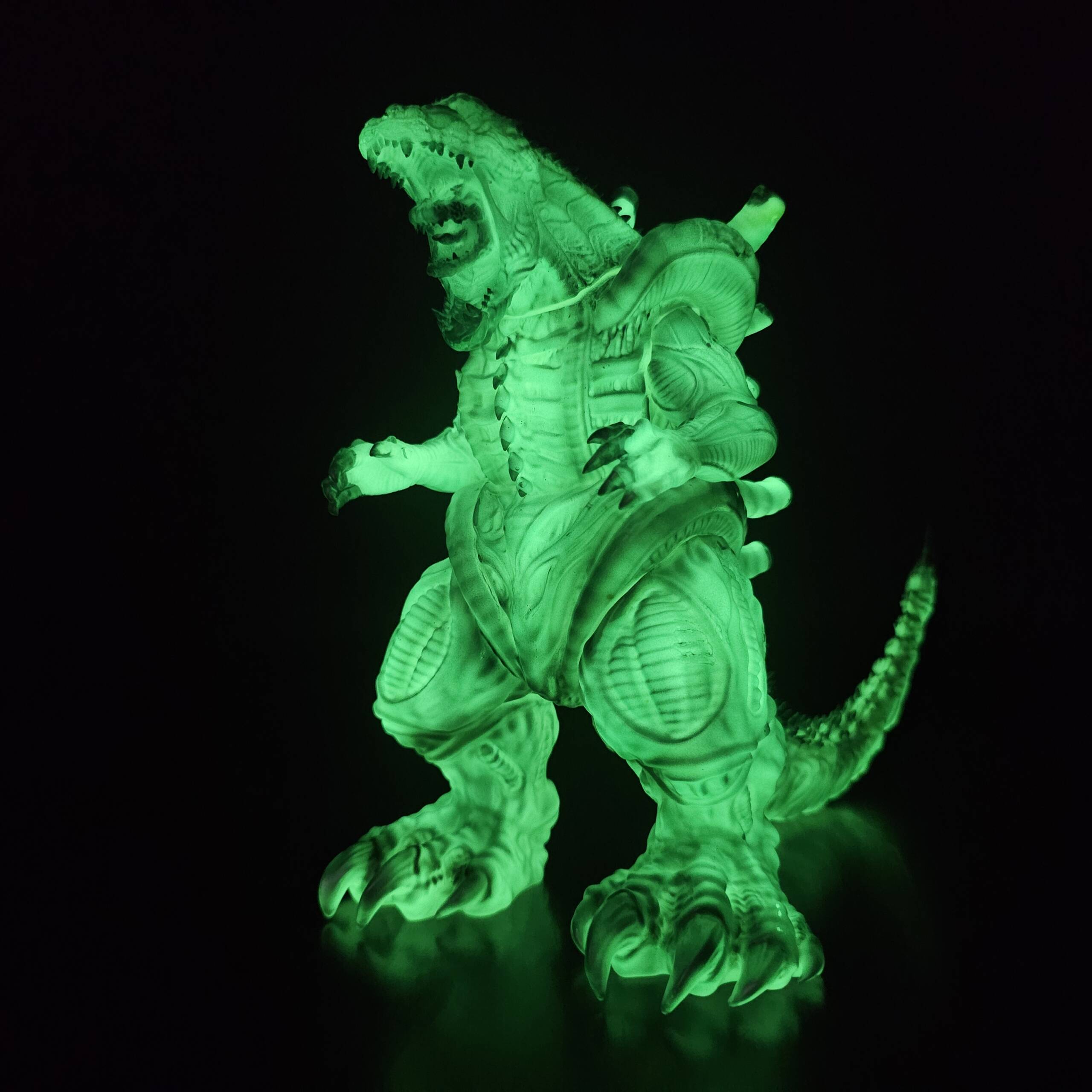 Xenolah #42 Colourway: Phantasm Super Glow! - Image 8