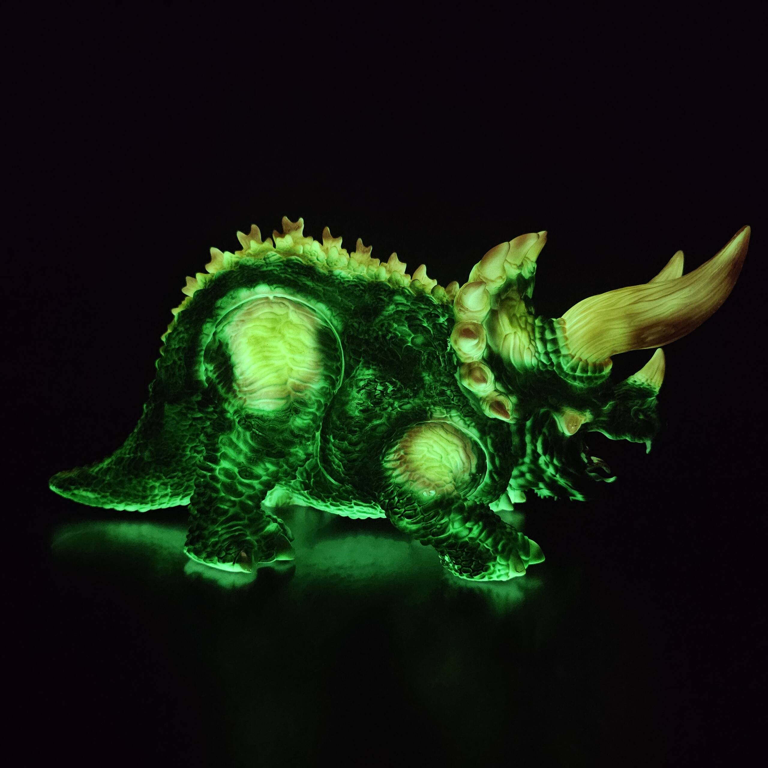 DinoKaiju Trike #12 Colourway: Jurassic Super Glow! - Image 11